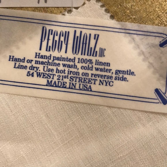 4 New Peggy Walz placemats - Picture 4 of 5